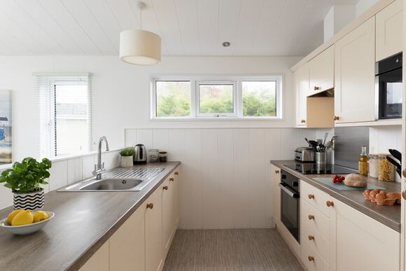 Premier Spa Lodge 2 - Hornbeam Lodge Escape, Honiton