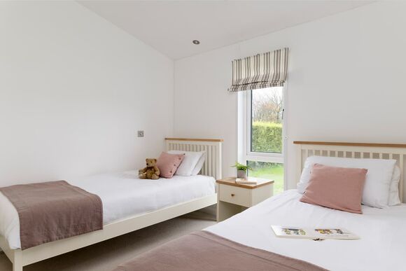Premier Spa Lodge 2 - Hornbeam Lodge Escape, Honiton