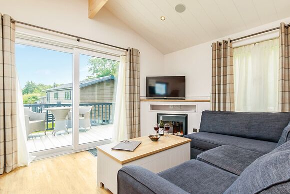Norland - Bath Mill Lodge Retreat, Newton Saint Loe, Nr Bath