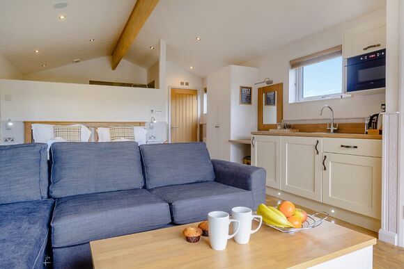 Norland - Bath Mill Lodge Retreat, Newton Saint Loe, Nr Bath