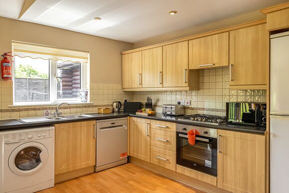 Bungalow 3 - Bodmin Holiday Park, Bodmin