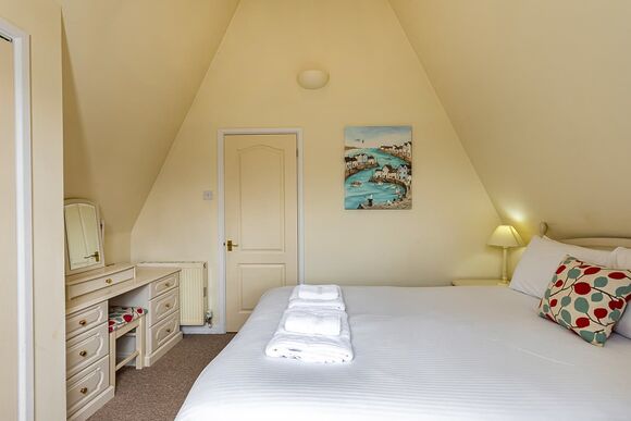 Villa 2 Pet Friendly Hot Tub - Bodmin Holiday Park, Bodmin