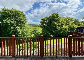 Country holiday home 4 VIP Spa, Country Holiday Home Platinum Four - Bossiney Bay, Tintagel