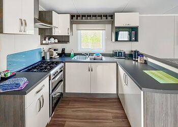 Country holiday home 4 VIP Spa, Country Holiday Home Platinum Four - Bossiney Bay, Tintagel