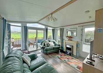 Orchard View - Bossiney Bay, Tintagel