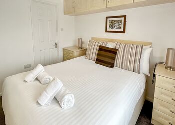 Country Lodge Four Spa - Bossiney Bay, Tintagel