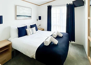 Country Holiday Home Four Spa 