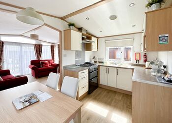 Country Holiday Home Four Spa - Bossiney Bay, Tintagel