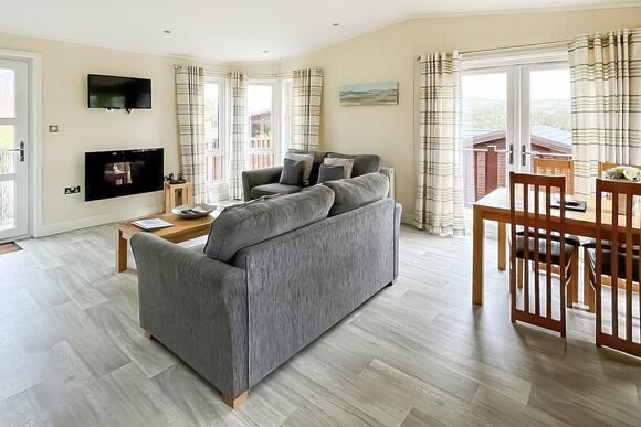 Country Holiday Home Platinum Four - Bossiney Bay, Tintagel