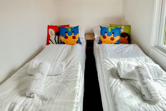 Country Holiday Home Four Spa - Bossiney Bay, Tintagel