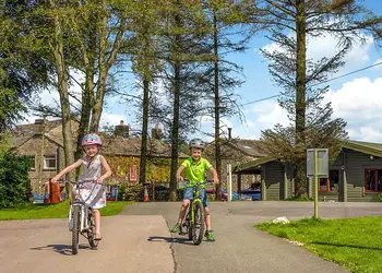 Bowland Fell Park, Tosside, Nr Skipton