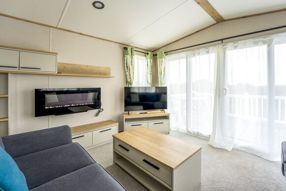 Gold  3 Caravan with Decking Pet Friendly - Bowland Fell Park, Tosside, Nr Skipton