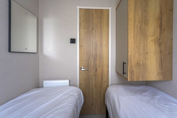 Gold  3 Caravan with Decking Pet Friendly - Bowland Fell Park, Tosside, Nr Skipton