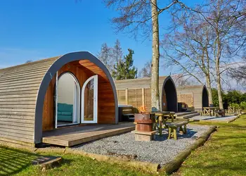 Superior Glamping Pod (electric HT) - Braidhaugh Park, Crieff