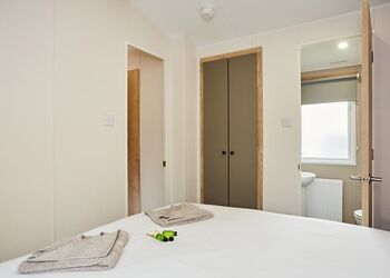 Comfort 2 Bedroom Caravan Hot Tub (Pet) - Braidhaugh Park, Crieff