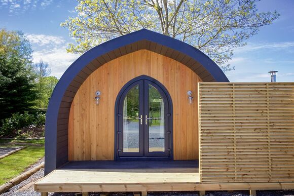 Superior glamping pod (wood fired HT) Pet - Braidhaugh Park, Crieff