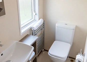 Superior Caravan Hot Tub 4 