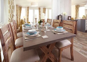 Comfort Lodge Hot Tub 6 - Brokerswood Holiday Park, Westbury, nr Longleat