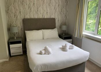 Comfort Lodge Hot Tub 6 - Brokerswood Holiday Park, Westbury, nr Longleat