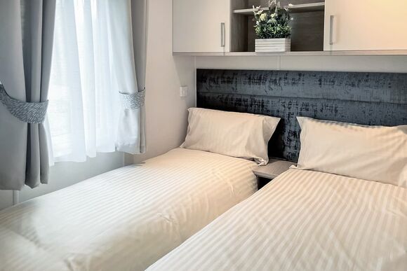 Fawn Lodge Pet - Bredon View, Pershore