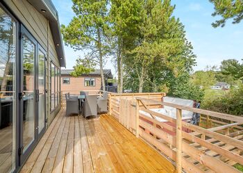 Hot Tub Lodge 3 Pet Friendly - Brighouse Bay Holiday Park, Kirkcudbright