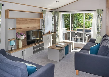 Hot Tub Lodge 3 Pet Friendly 