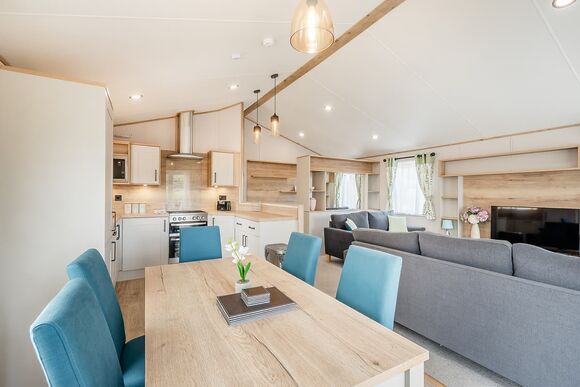 Hot Tub Lodge 3 Pet Friendly - Brighouse Bay Holiday Park, Kirkcudbright