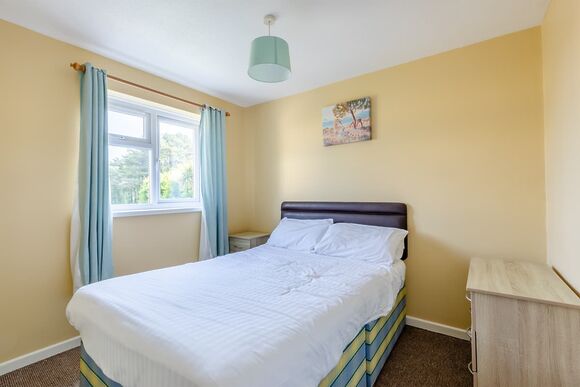 Gold 2 Bedroom Chalet Pet - Brixham Holiday Park, Brixham, Torbay