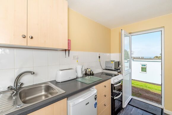 Silver 1 Chalet Slps 2 Pet - Brixham Holiday Park, Brixham, Torbay