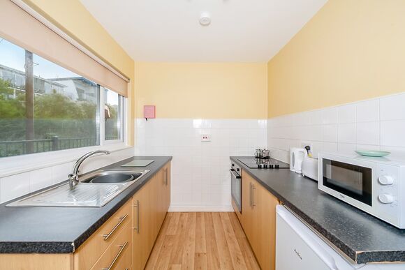 Silver 2 Bedroom Apartment Pet - Brixham Holiday Park, Brixham, Torbay