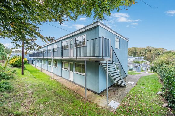 Silver 2 Bedroom Apartment - Brixham Holiday Park, Brixham, Torbay