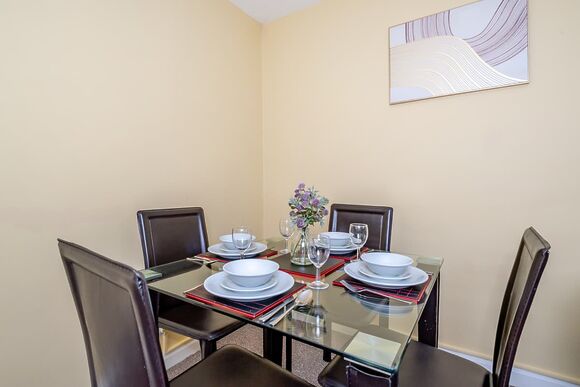 Silver 2 Bedroom Apartment - Brixham Holiday Park, Brixham, Torbay
