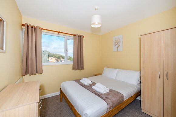 Silver 2 Bedroom Apartment - Brixham Holiday Park, Brixham, Torbay
