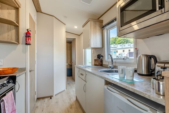 Gold 2 Bedroom Caravan - Brixham Holiday Park, Brixham, Torbay