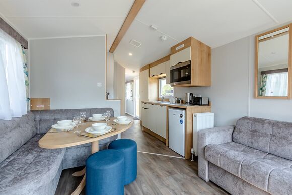 Gold 3 Bedroom Caravan Pet - Brixham Holiday Park, Brixham, Torbay