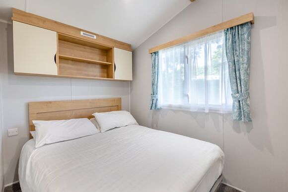 Gold 3 Bedroom Caravan Pet - Brixham Holiday Park, Brixham, Torbay