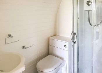 Woodpecker Pods - Bron Eifion Lodges, Criccieth, Gwynedd