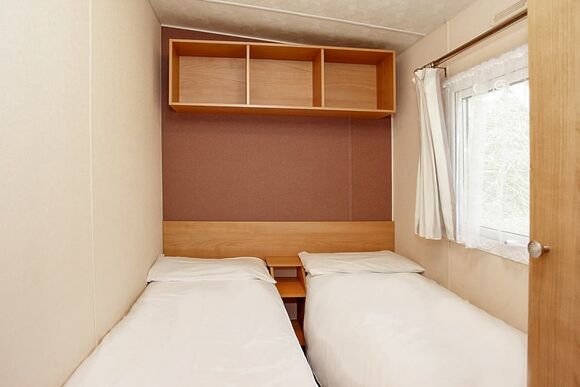 Silver  4 Caravan (Pet Friendly) - Broadland Sands, Corton, Lowestoft