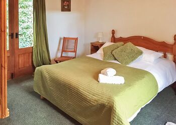 Tulip Tree Lodge - Brookside Leisure Park, Bron-y-Garth, Oswestry