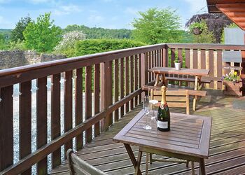 Holly Tree Lodge - Brookside Leisure Park, Bron-y-Garth, Oswestry