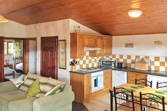 Tulip Tree Lodge - Brookside Leisure Park, Bron-y-Garth, Oswestry