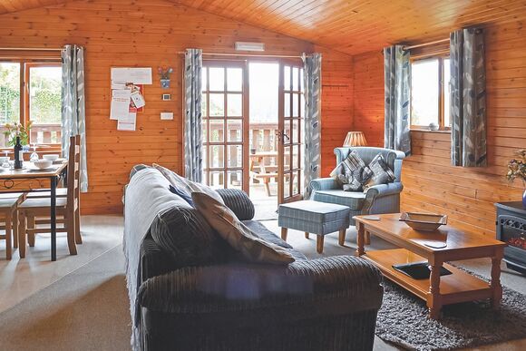Redwood Boutique Lodge - Brookside Leisure Park, Bron-y-Garth, Oswestry