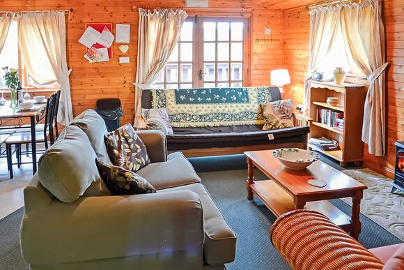 Holly Tree Lodge - Brookside Leisure Park, Bron-y-Garth, Oswestry