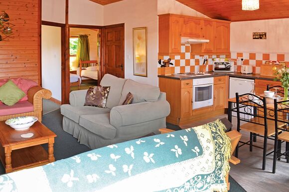 Holly Tree Lodge - Brookside Leisure Park, Bron-y-Garth, Oswestry