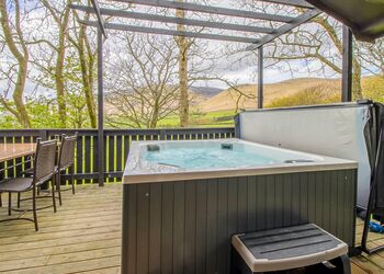 Heritage Lodge - Brockwood Hall Lodges, Millom