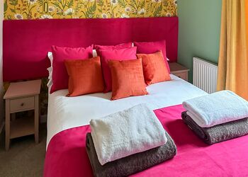 Peacock Place - Brockwood Hall Lodges, Millom