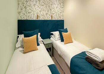 Peacock Place - Brockwood Hall Lodges, Millom