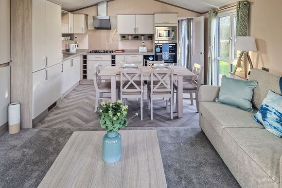 Platinum 2 Bed - Brightlingsea Holiday Park, Brightlingsea