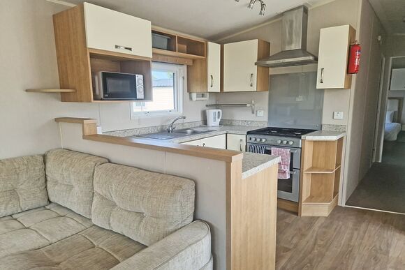 Bronze 2 Bed - Brightlingsea Holiday Park, Brightlingsea