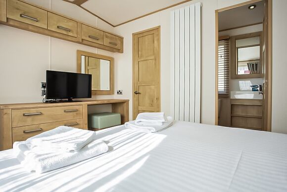 Indulgent 4 Berth Caravan (Pet) - Bude Holiday Resort, Bude